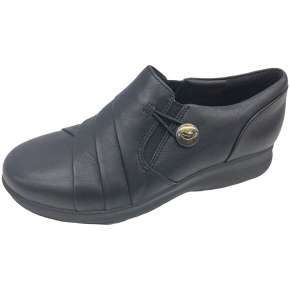 Clarks Un Loop Black Round Toe Loafers Un Adorn Loop Button Leather Slip On 6W - Picture 1 of 11